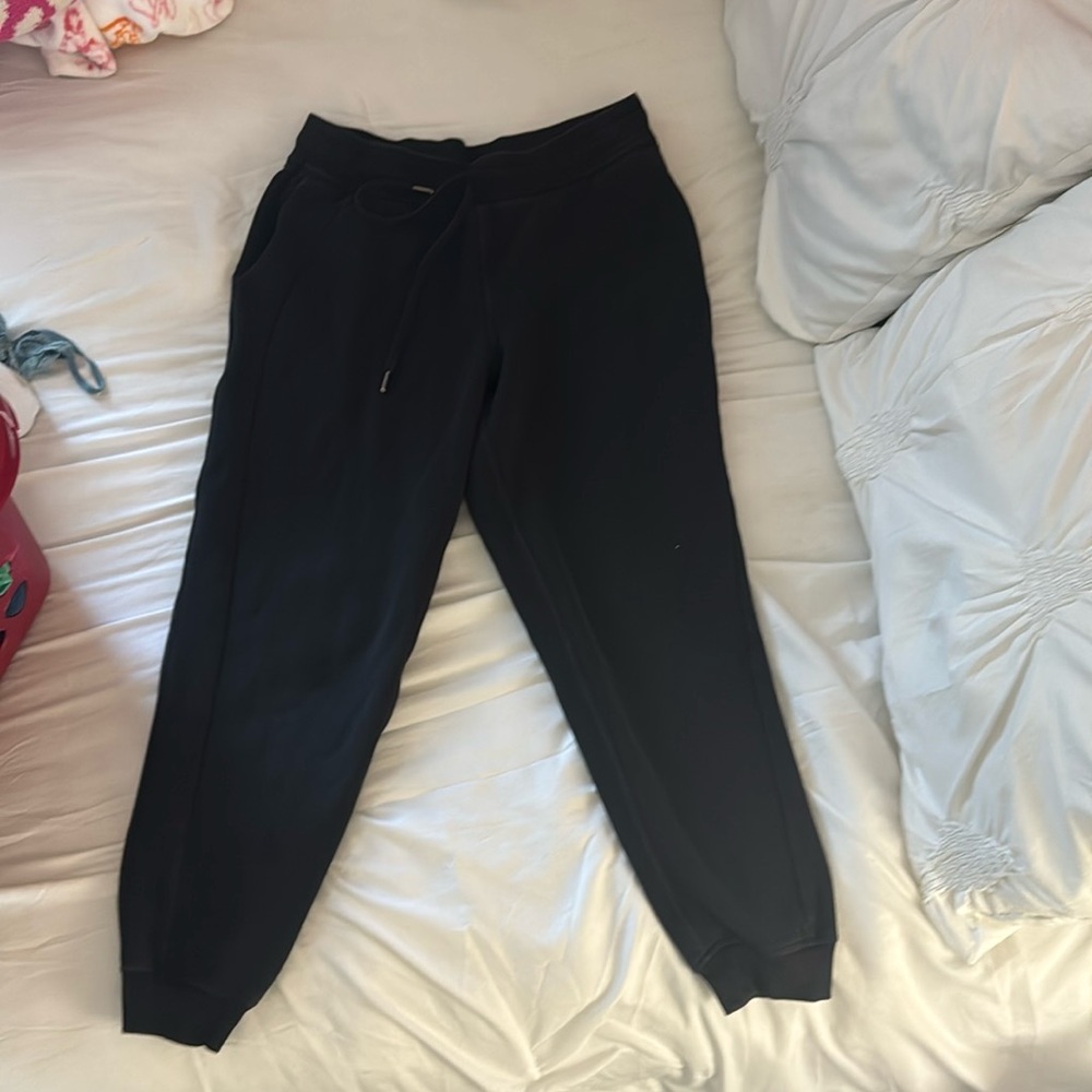 lululemon sweatpants
